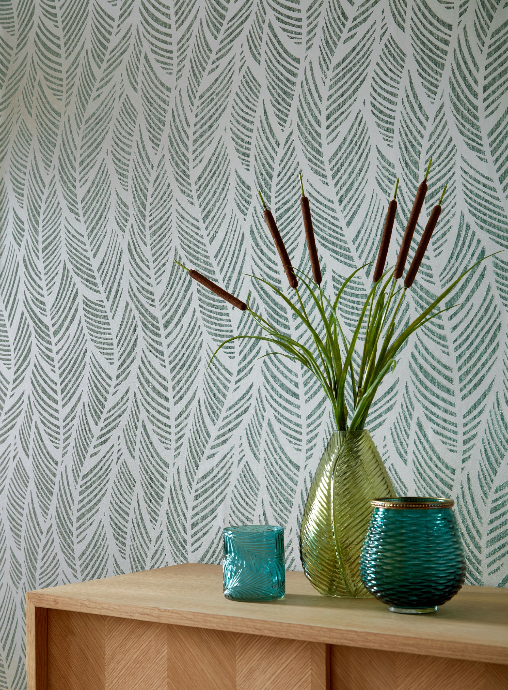 Обои 1838 Wallcoverings Willow Bramble Mineral 2008-149-02
